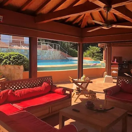 Almar Villa *